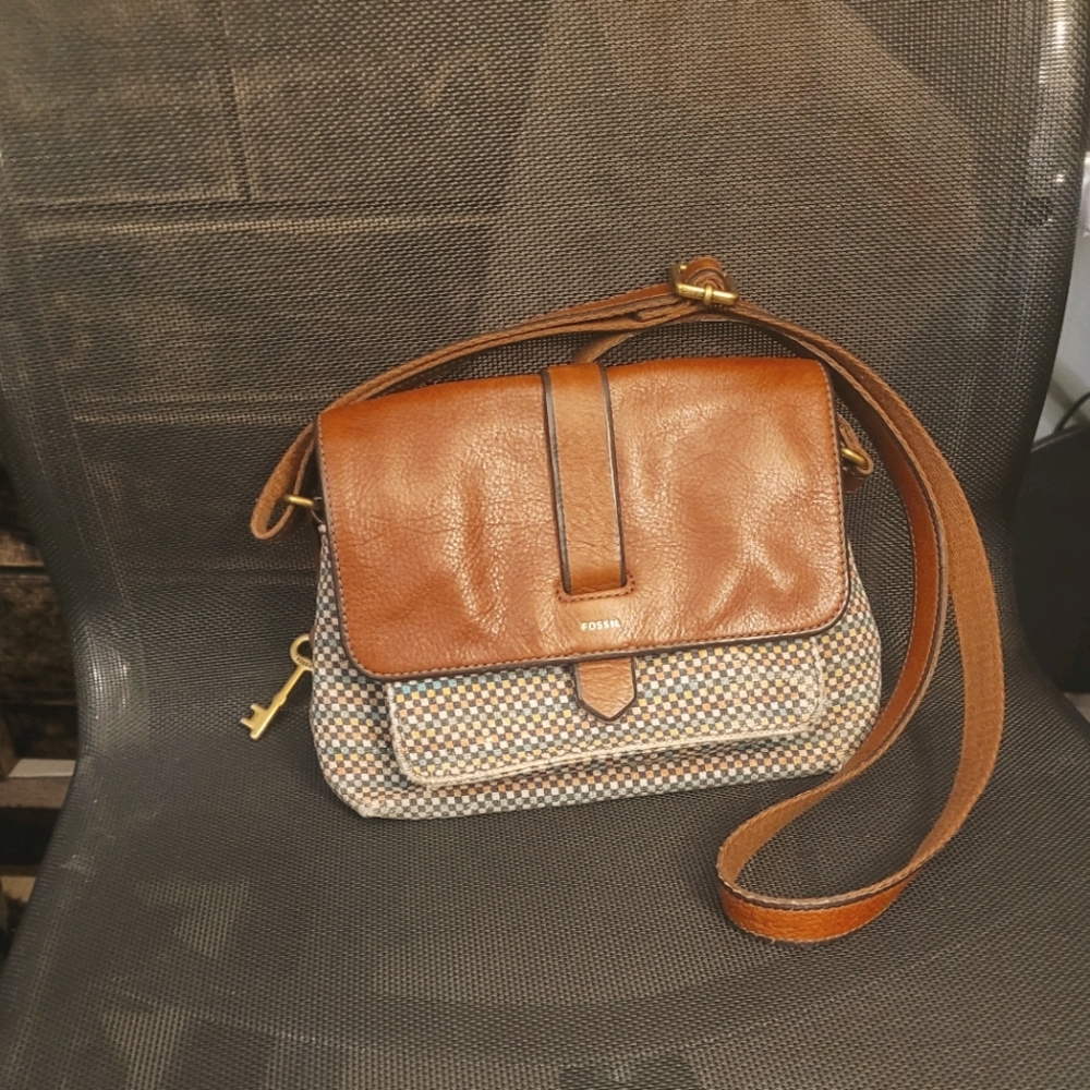 Kinley small Crossbody leather handbag